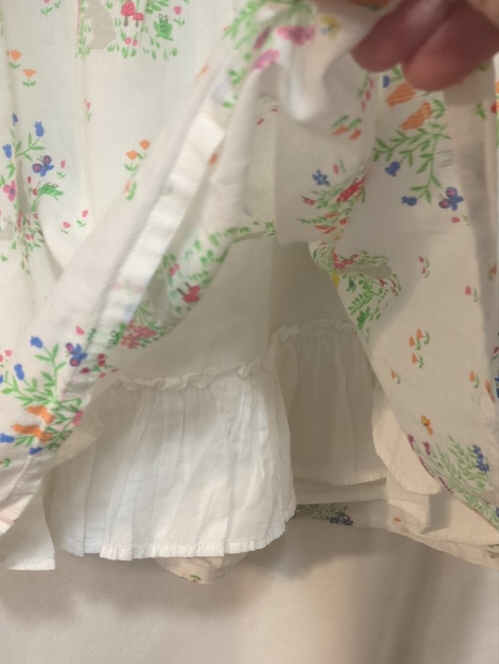 Mini Boden Floral Smocked Dress - Picture 4 of 4